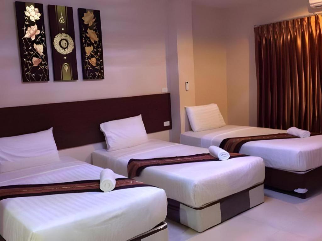 Le Parc Wangnang Hotel Пхітсанулок Екстер'єр фото
